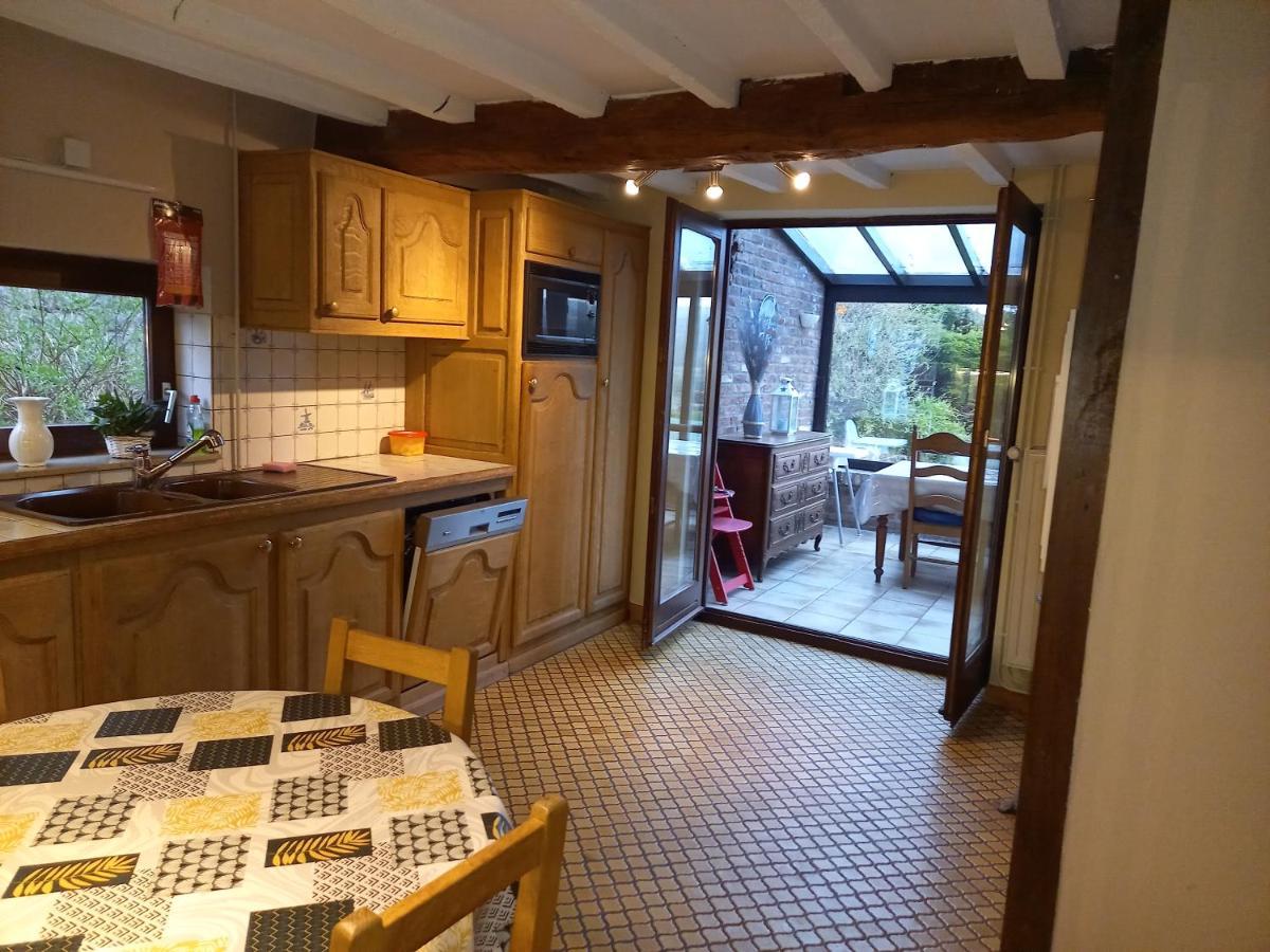 Chez Francoise Et Jean Villa Rochefort Kültér fotó
