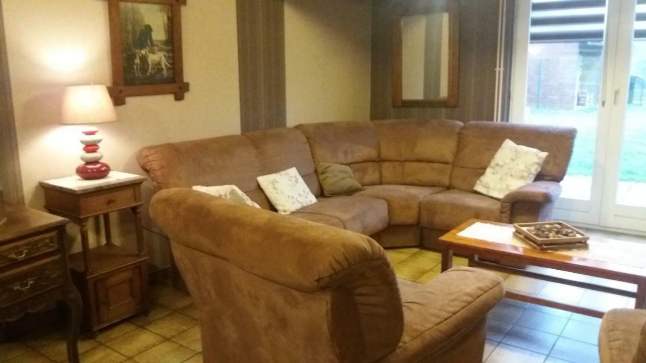 Chez Francoise Et Jean Villa Rochefort Kültér fotó
